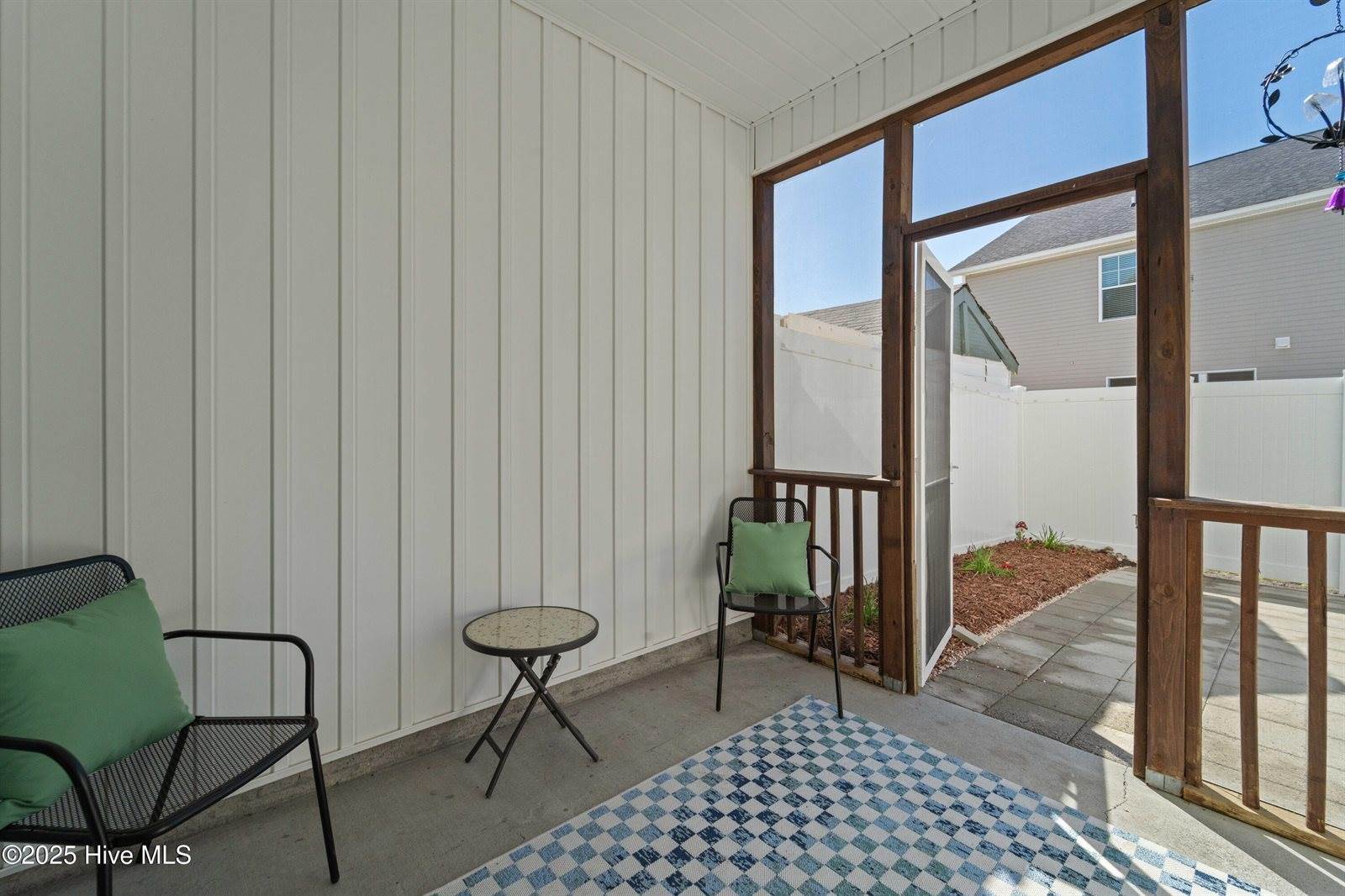 104 Waterstone Lane, Jacksonville, NC 28546