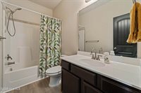 104 Waterstone Lane, Jacksonville, NC 28546