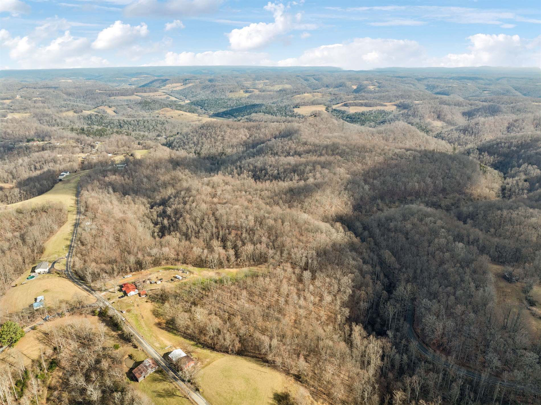 1301 Shepardsville Hwy, Granville, TN 38564