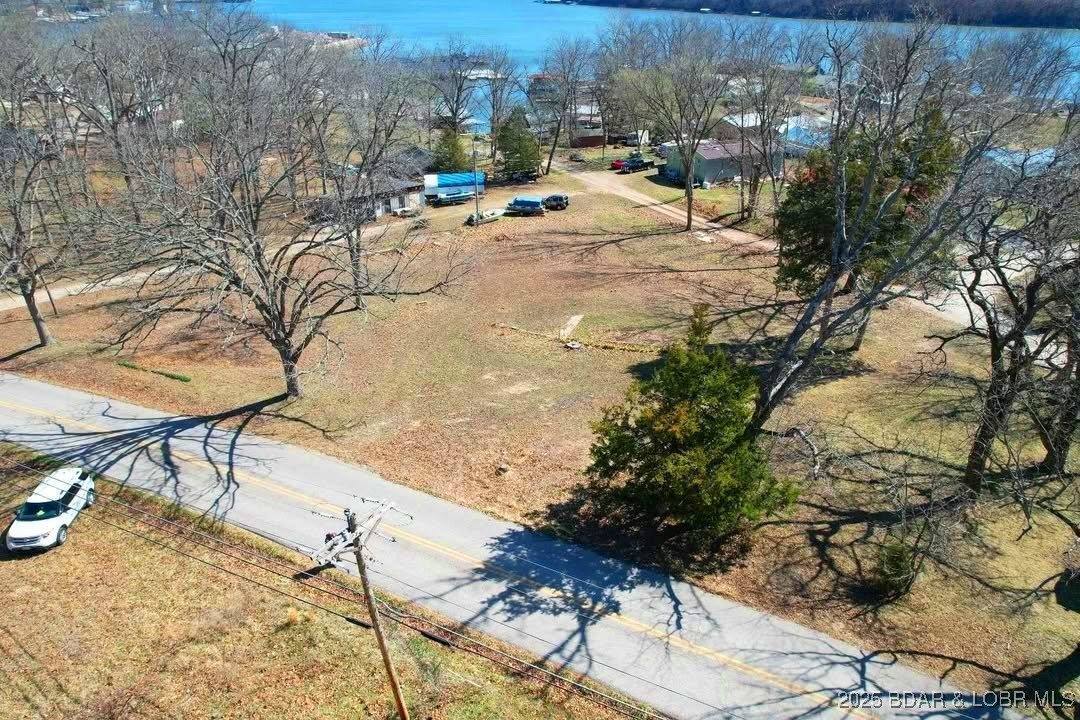 1646 Purvis Road, Sunrise Beach, MO 65079