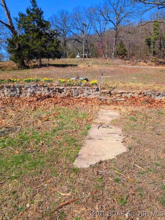 1646 Purvis Road, Sunrise Beach, MO 65079