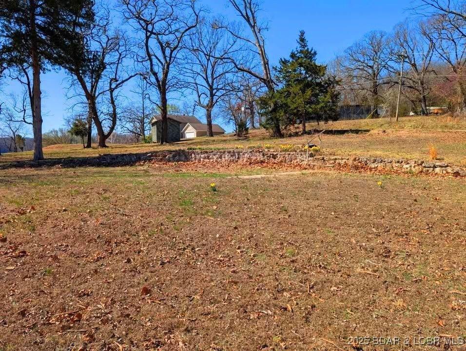 1646 Purvis Road, Sunrise Beach, MO 65079