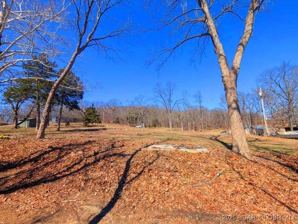 1646 Purvis Road, Sunrise Beach, MO 65079