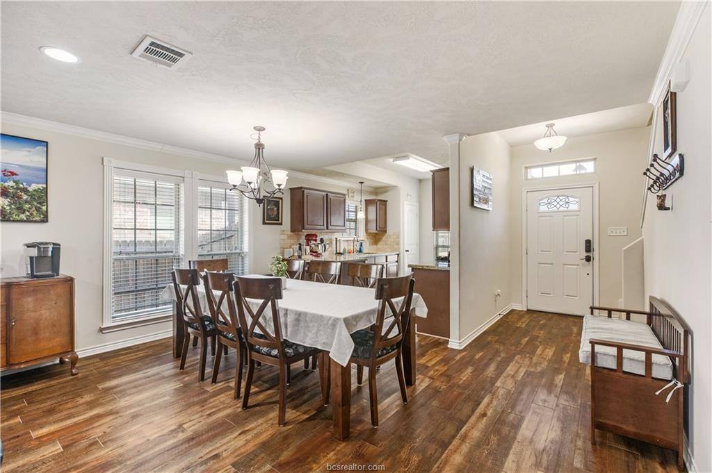 917 Emerald Dove Avenue, College Station, TX 77845