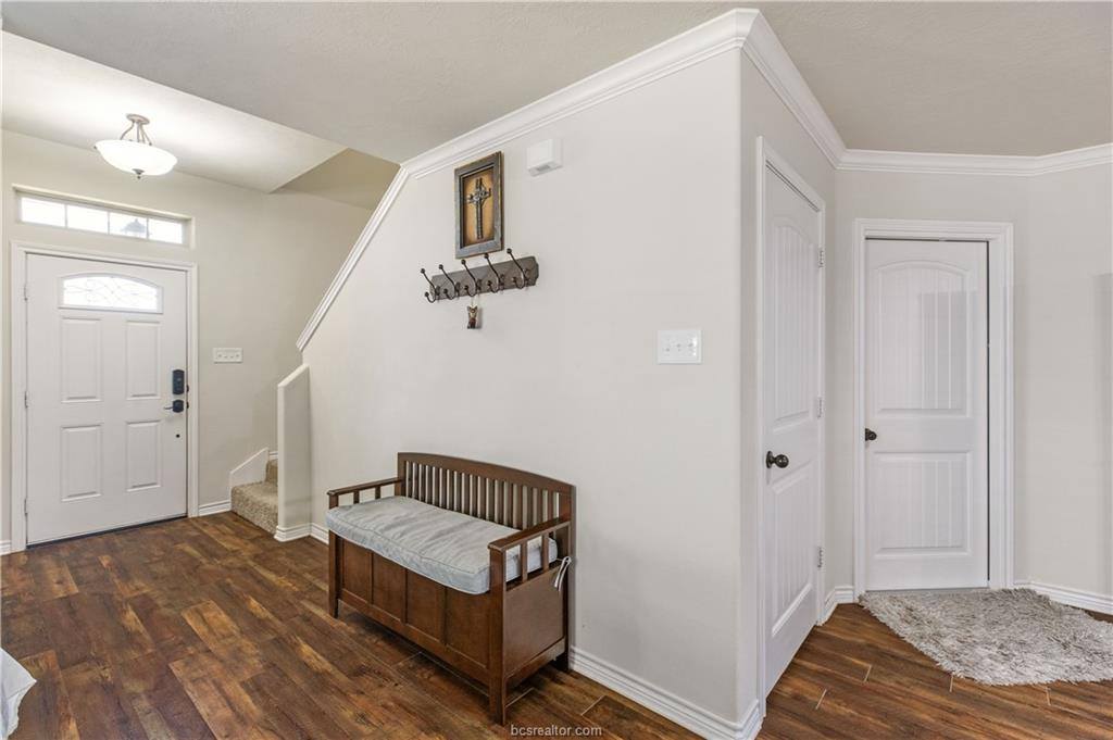 917 Emerald Dove Avenue, College Station, TX 77845