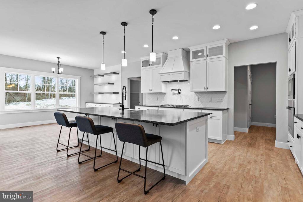 122 Jennifer Circle, Harrisburg, PA 17112