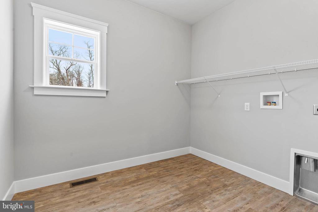 122 Jennifer Circle, Harrisburg, PA 17112