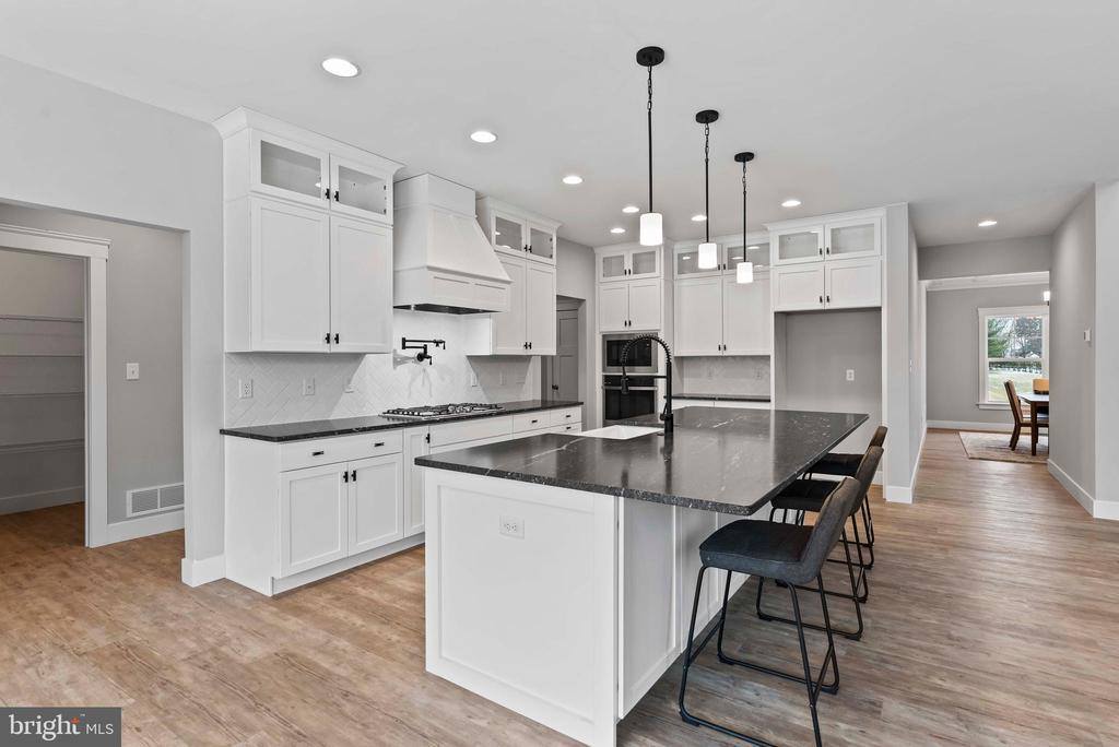 122 Jennifer Circle, Harrisburg, PA 17112