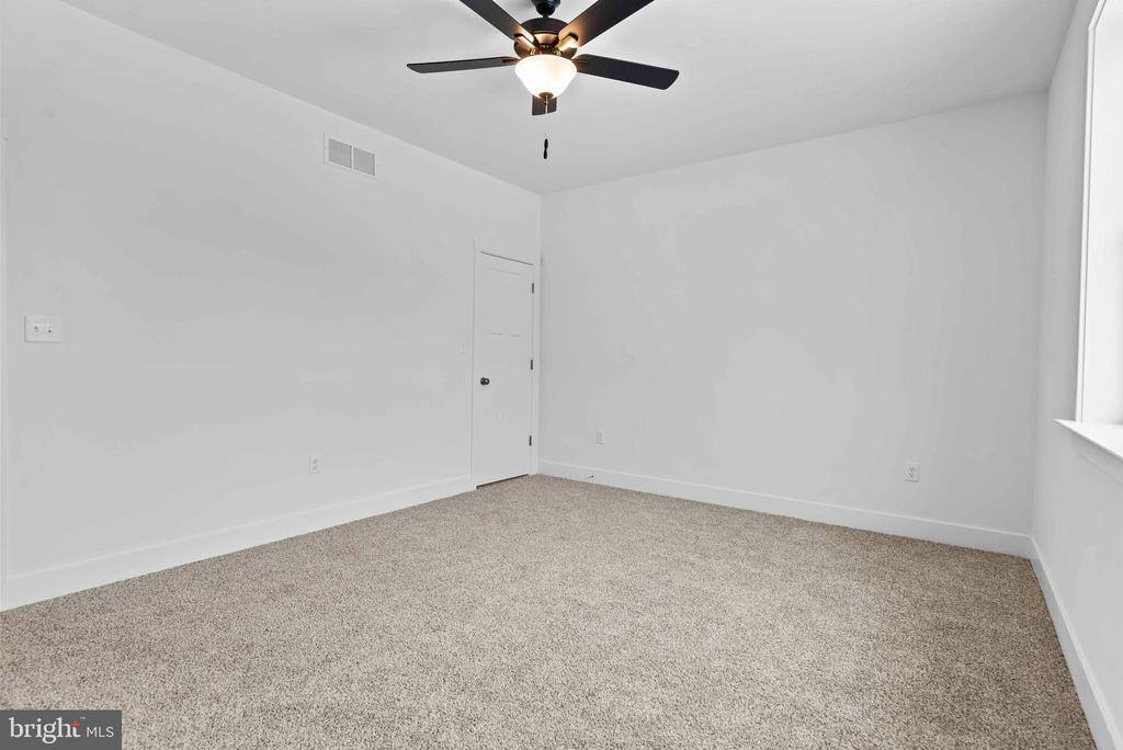 122 Jennifer Circle, Harrisburg, PA 17112