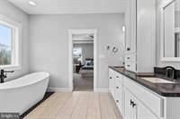 122 Jennifer Circle, Harrisburg, PA 17112