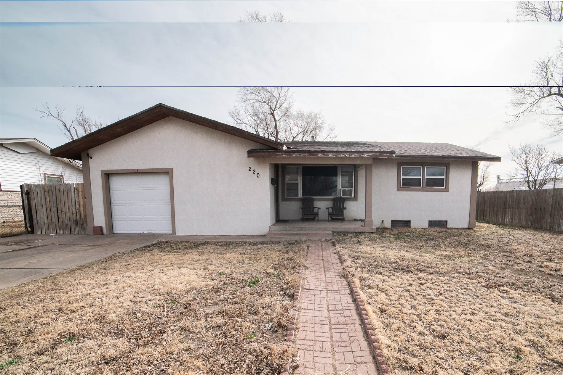 220 S McCall St, Ulysses, KS 67880