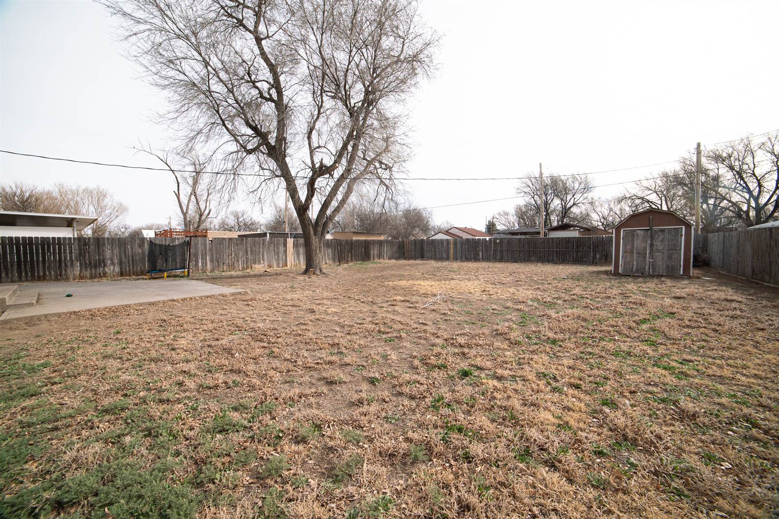 220 S McCall St, Ulysses, KS 67880