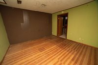 220 S McCall St, Ulysses, KS 67880