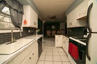 220 S McCall St, Ulysses, KS 67880