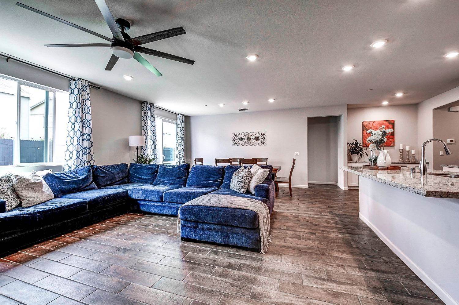 2080 Skipping Stone Way, Roseville, CA 95747