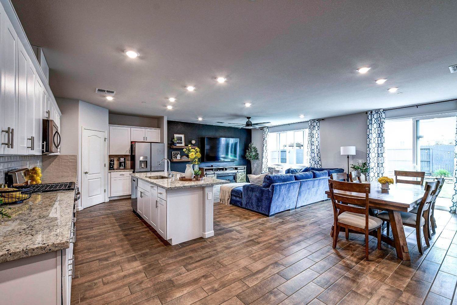 2080 Skipping Stone Way, Roseville, CA 95747