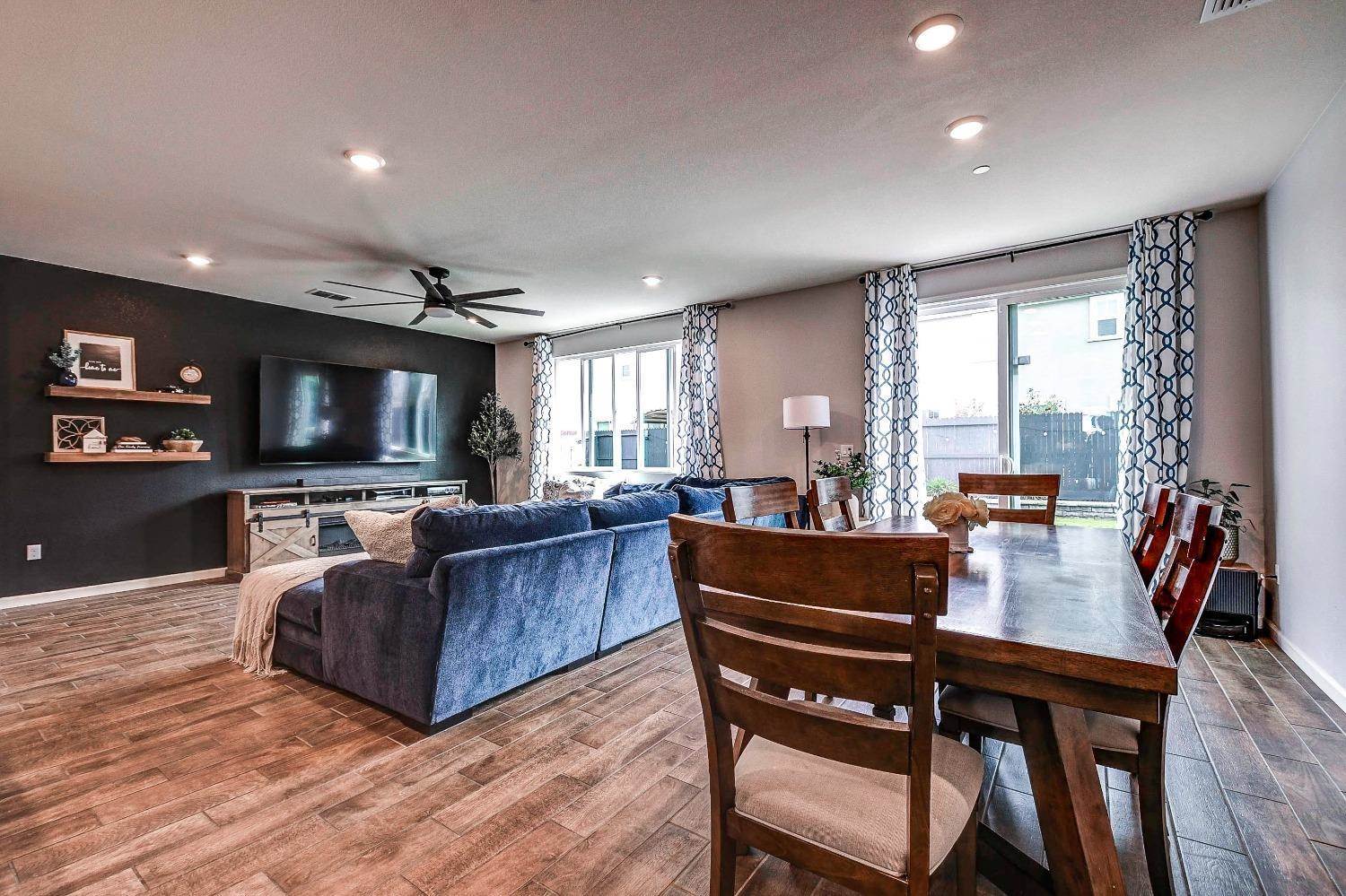 2080 Skipping Stone Way, Roseville, CA 95747