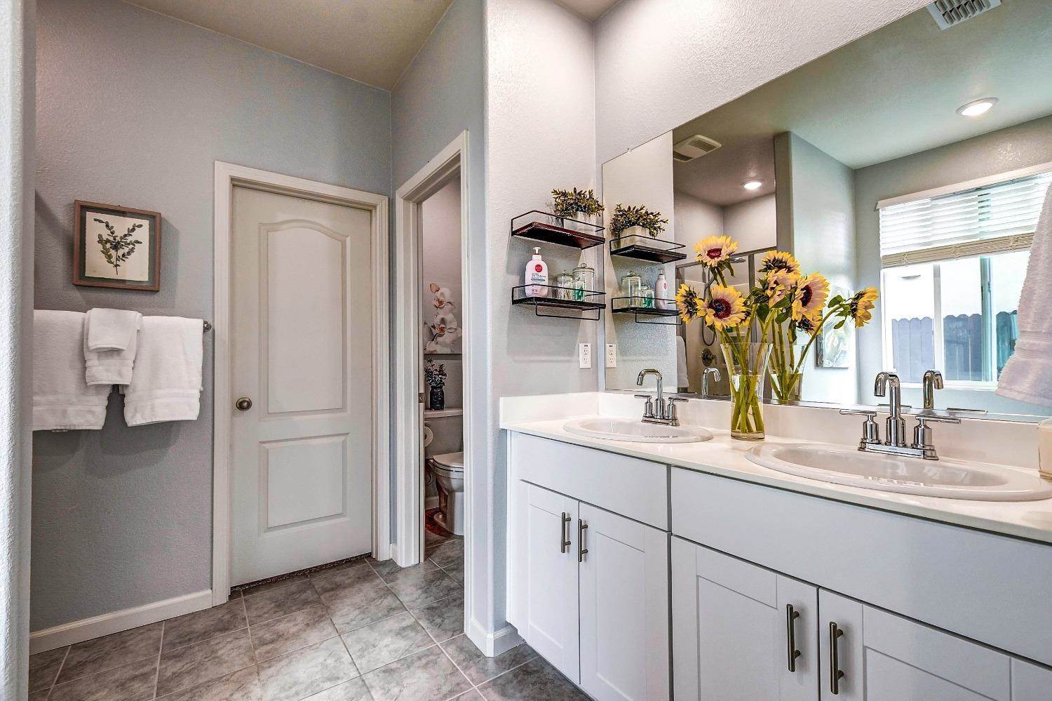 2080 Skipping Stone Way, Roseville, CA 95747