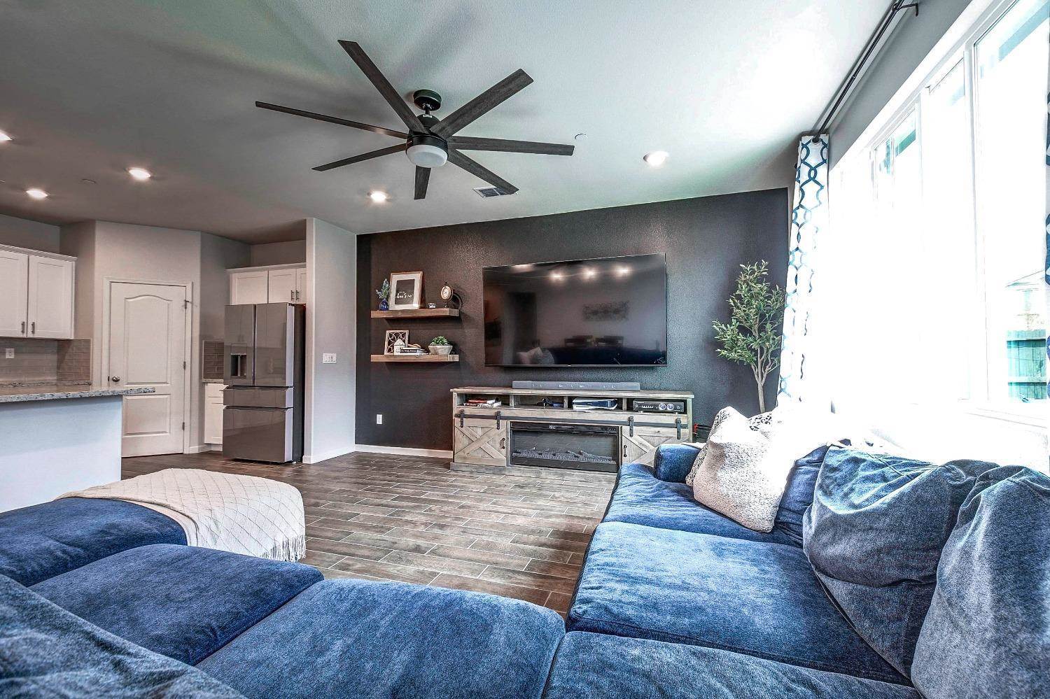 2080 Skipping Stone Way, Roseville, CA 95747