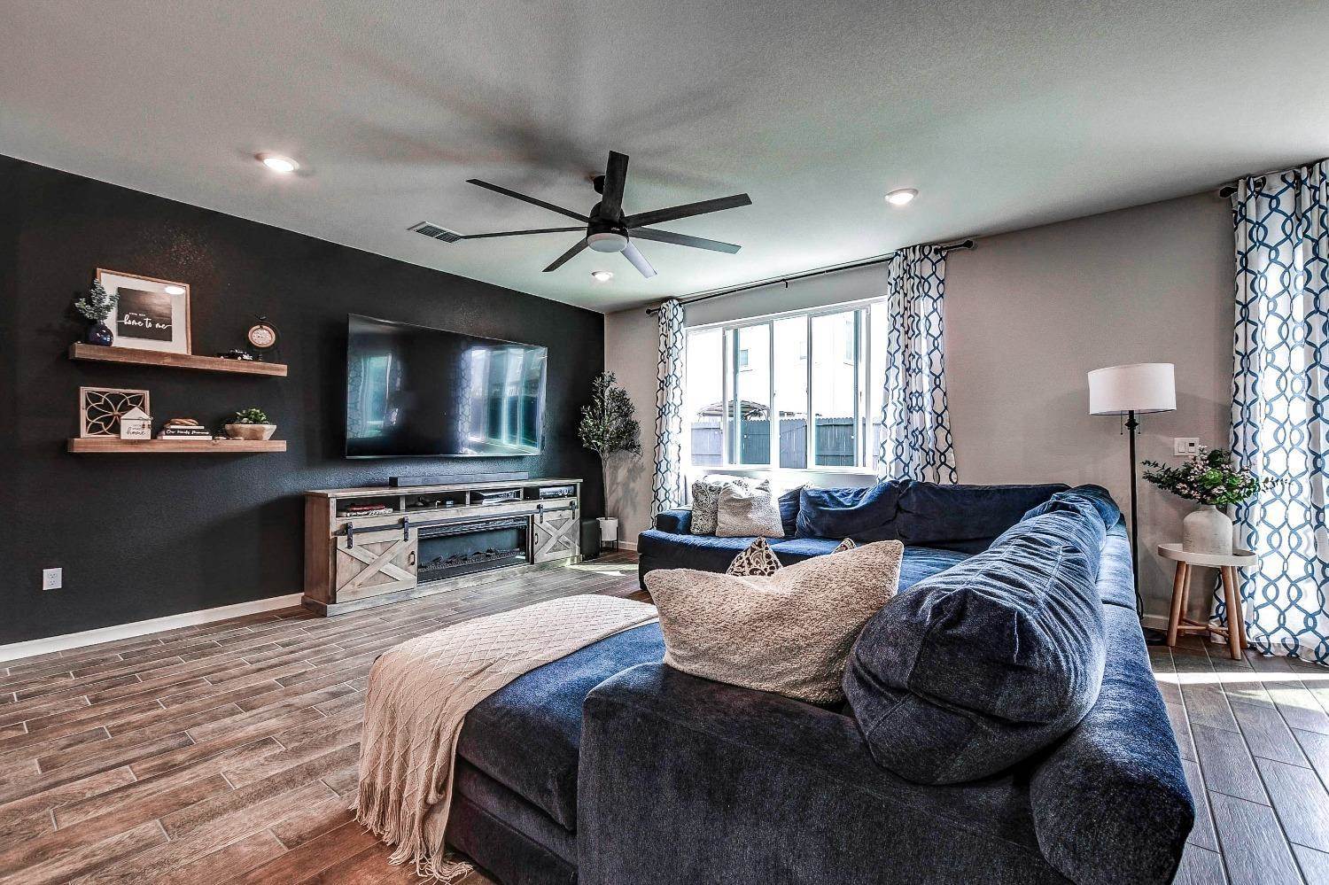 2080 Skipping Stone Way, Roseville, CA 95747