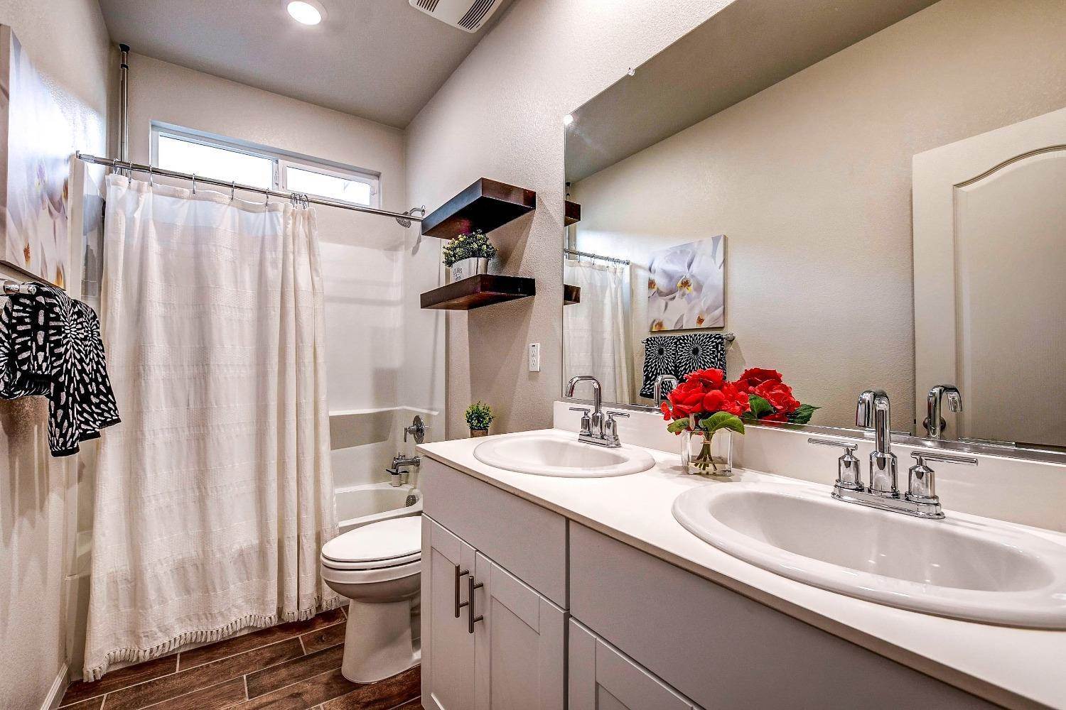 2080 Skipping Stone Way, Roseville, CA 95747