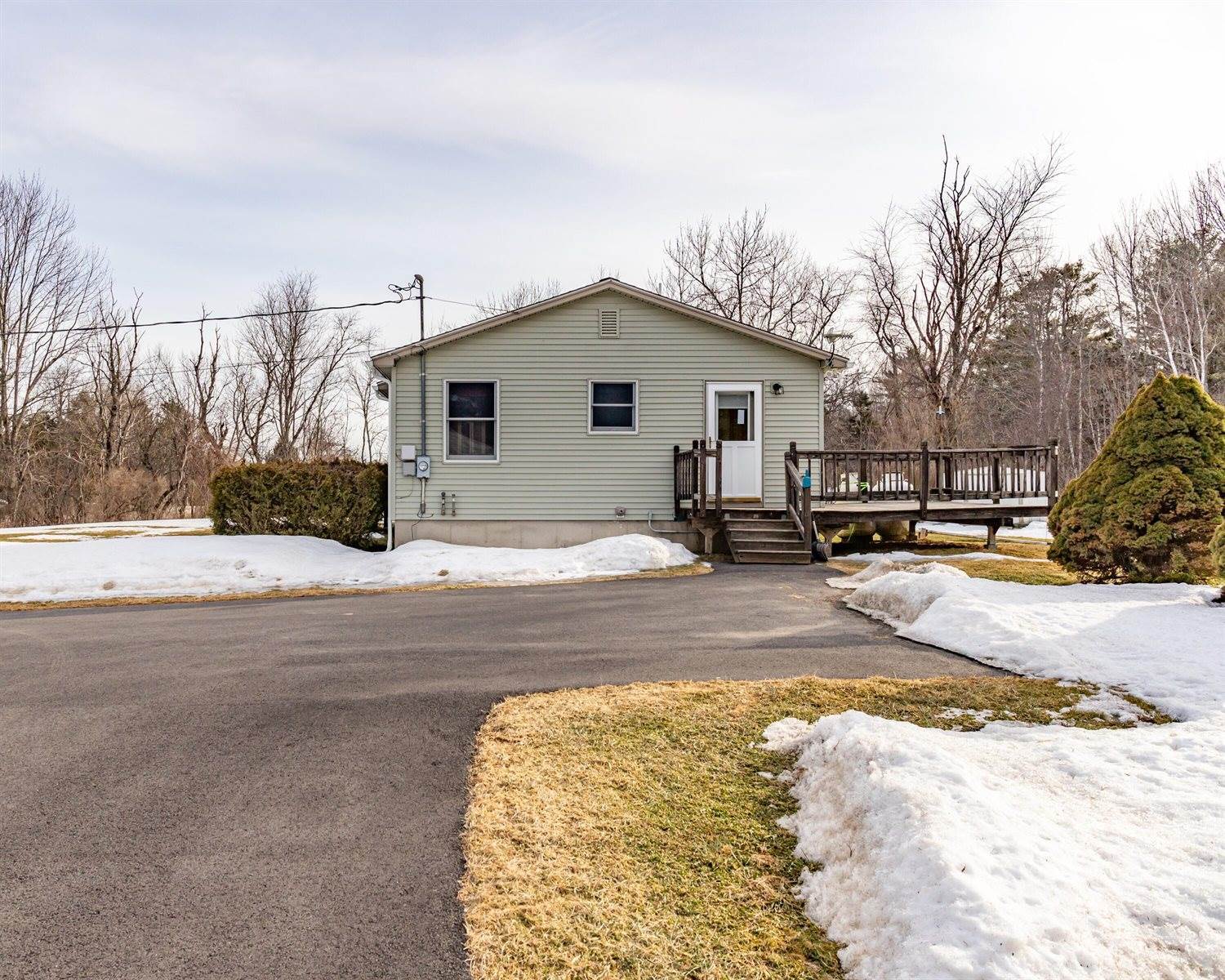 432 Back Winterport Road, Hampden, ME 04444