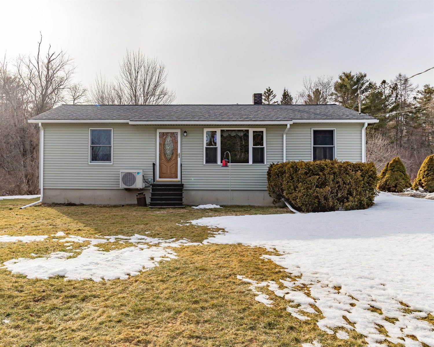 432 Back Winterport Road, Hampden, ME 04444