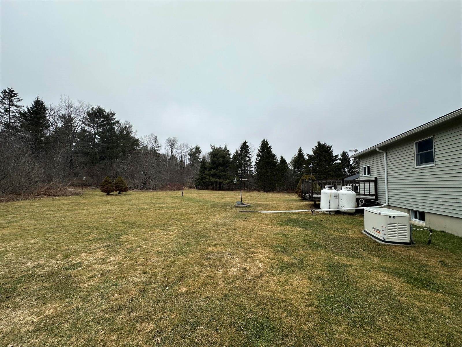 432 Back Winterport Road, Hampden, ME 04444