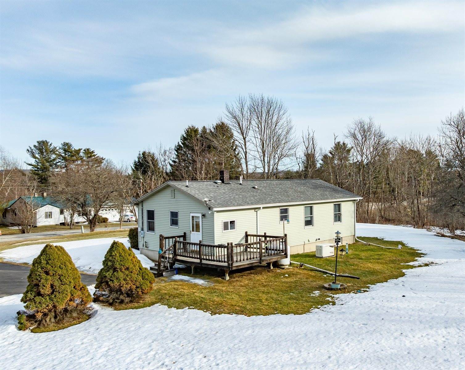 432 Back Winterport Road, Hampden, ME 04444