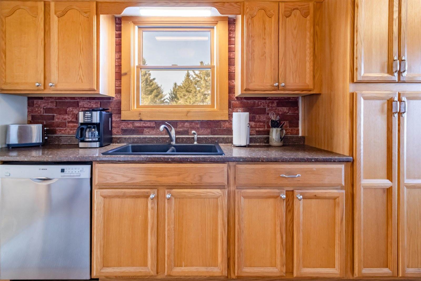 432 Back Winterport Road, Hampden, ME 04444