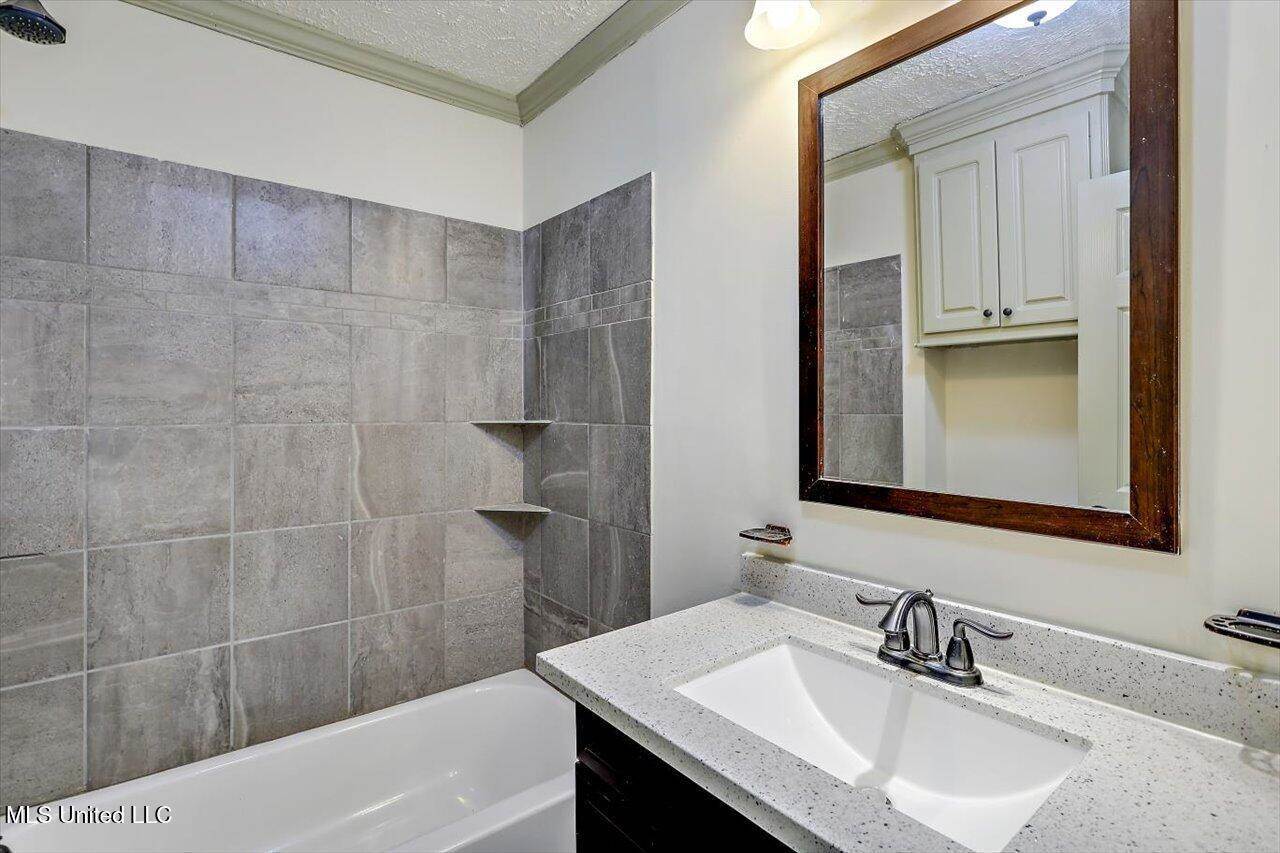 107 Martha Lane, Brandon, MS 39042