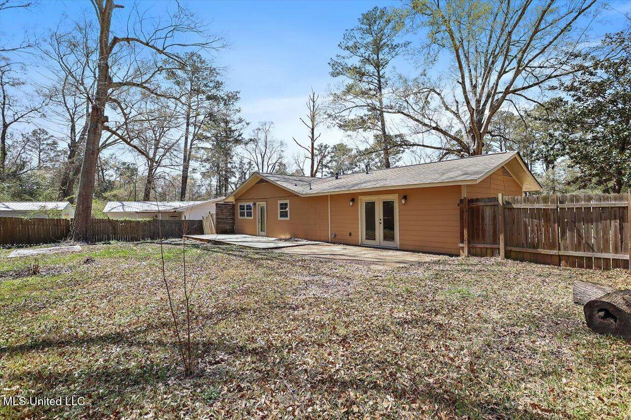 107 Martha Lane, Brandon, MS 39042
