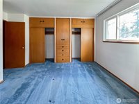 19544 53rd Ave NE, Lake Forest Park, WA 98155