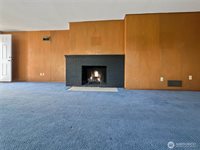 19544 53rd Ave NE, Lake Forest Park, WA 98155