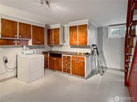 19544 53rd Ave NE, Lake Forest Park, WA 98155