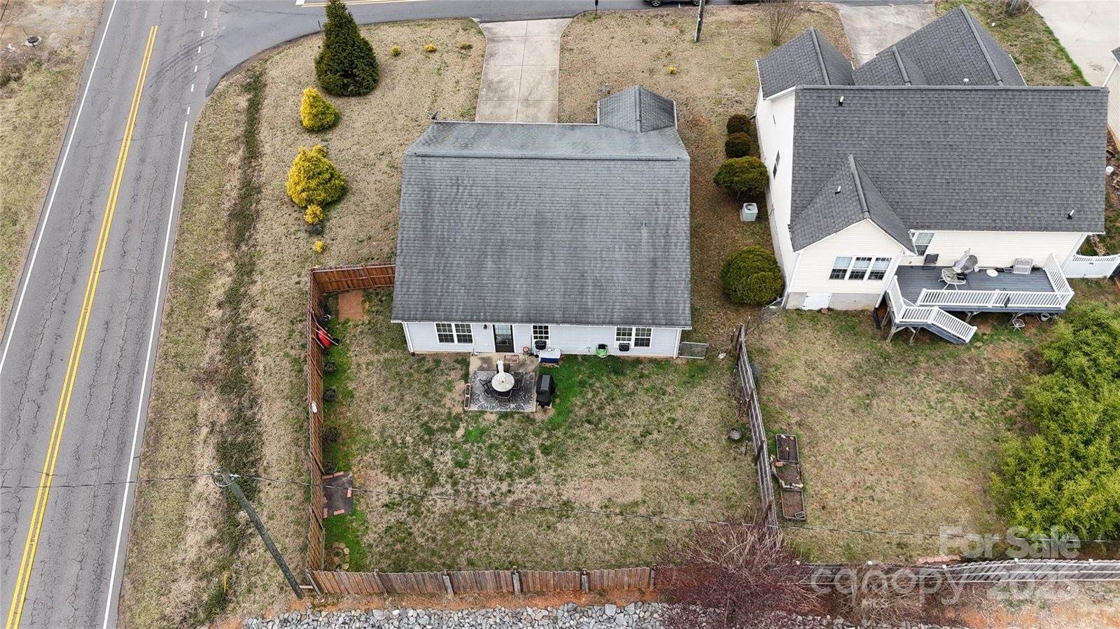 90 Elm Street, Morganton, NC 28655