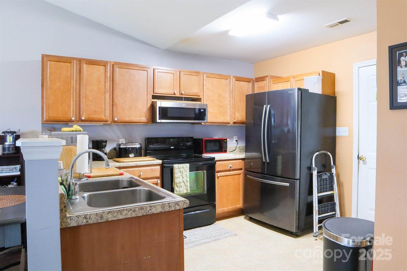 90 Elm Street, Morganton, NC 28655