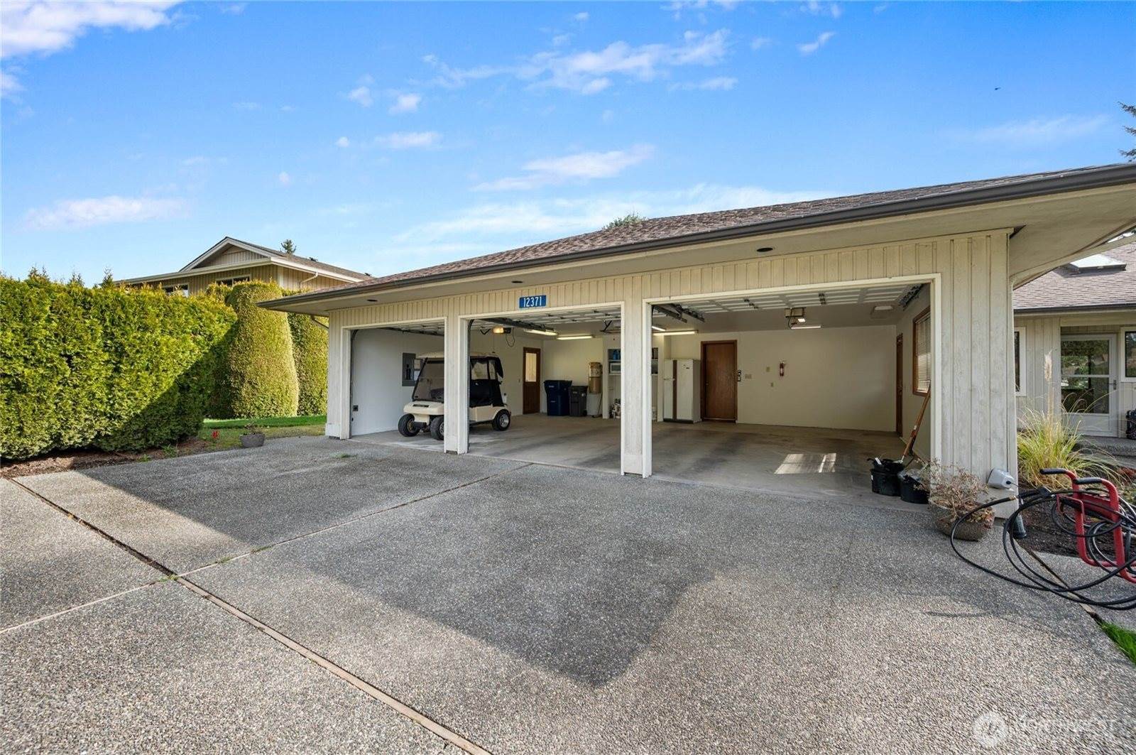 12371 Rainier Drive, Burlington, WA 98233