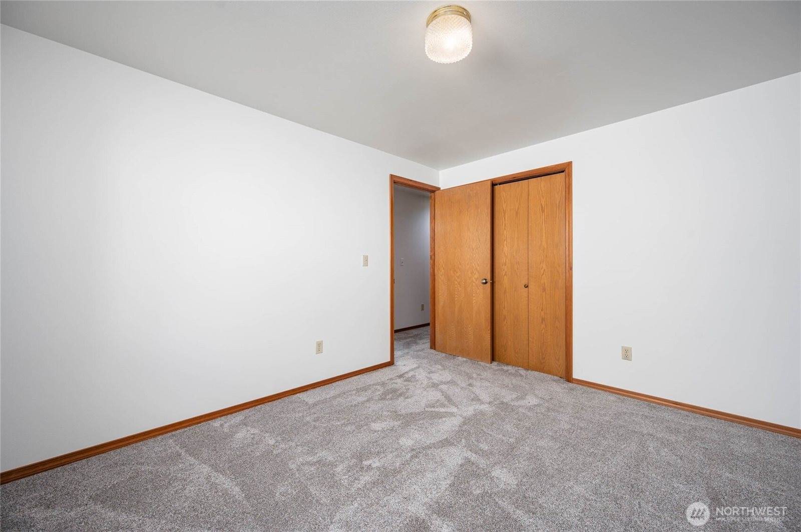 12371 Rainier Drive, Burlington, WA 98233