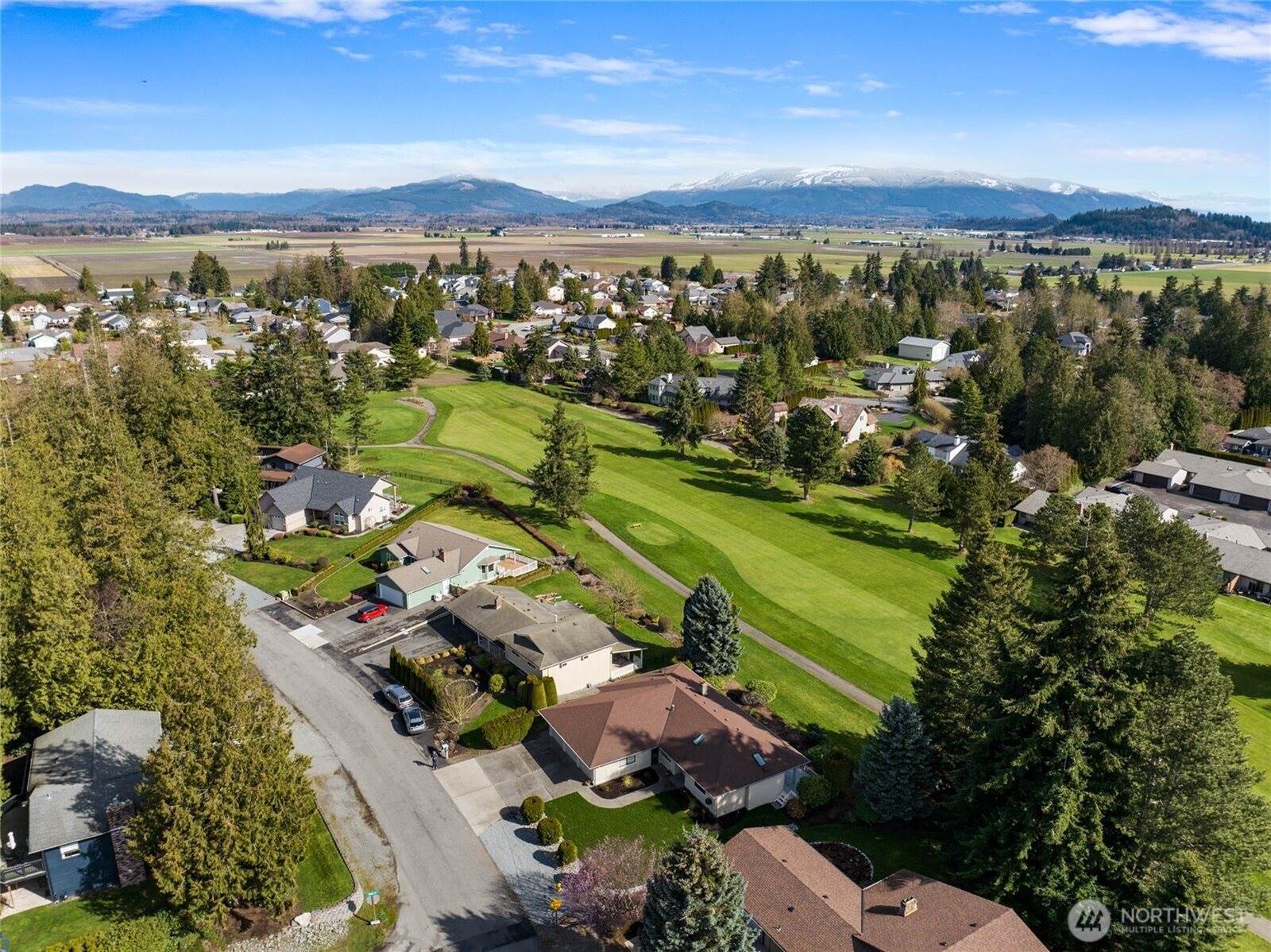 12371 Rainier Drive, Burlington, WA 98233