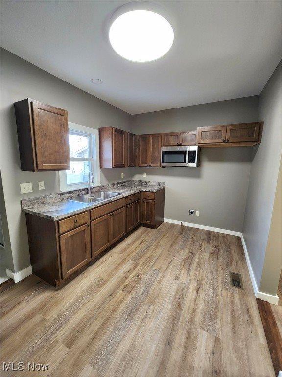 448 North 6th Street, Cambridge, OH 43725