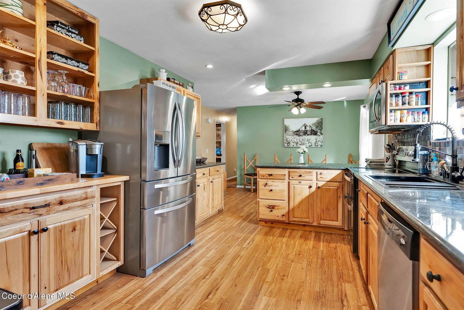 410 East Buttercup Ln, Coeur d'Alene, ID 83814