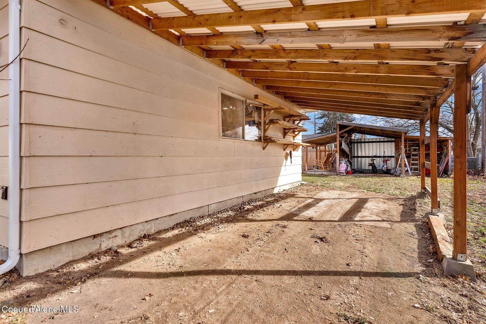 410 East Buttercup Ln, Coeur d'Alene, ID 83814