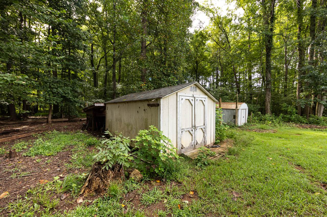 207 Crossing Avenue, Belmont, NC 28012