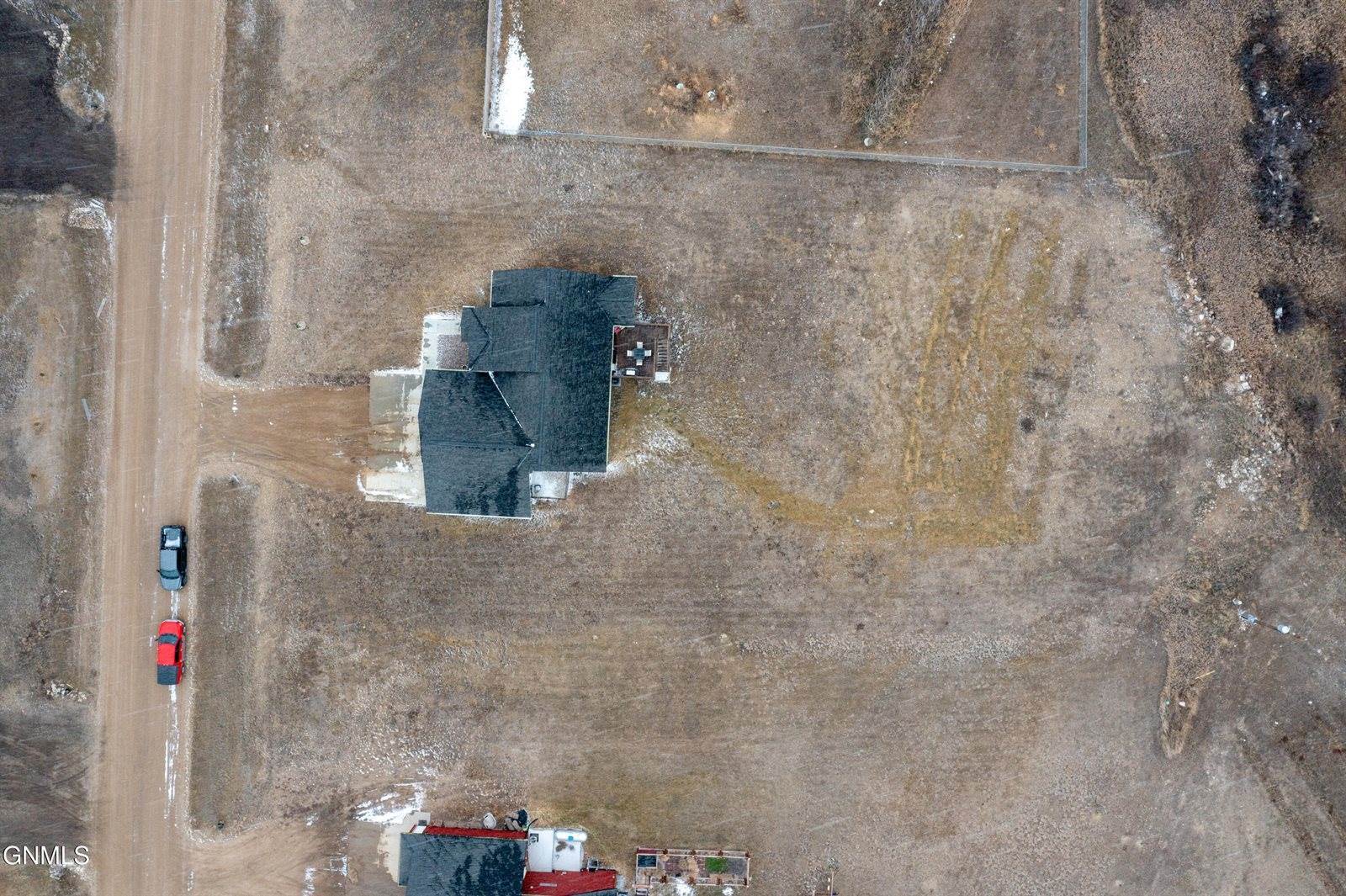 13679 Hawthorn Loop, Williston, ND 58801