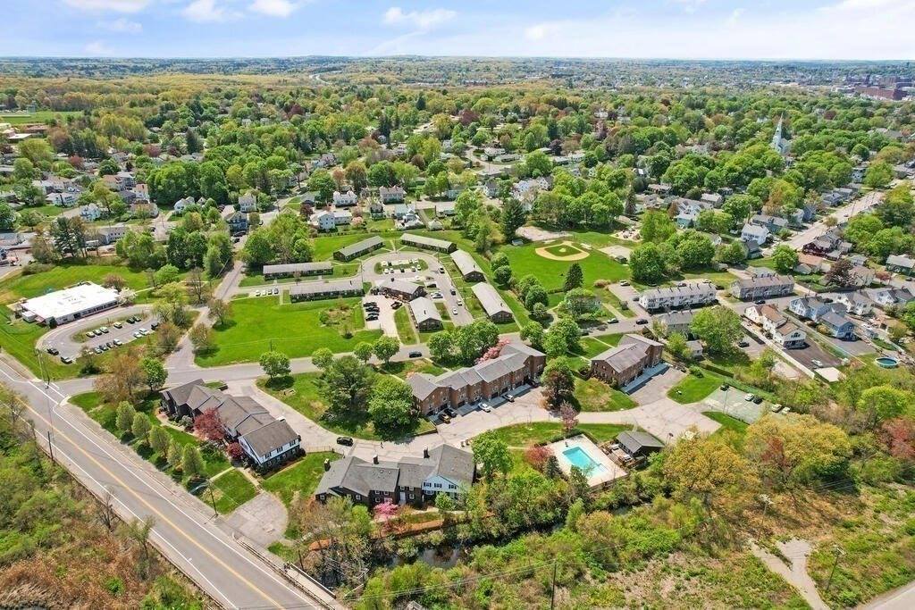 62 E Water St, #62, North Andover, MA 01845
