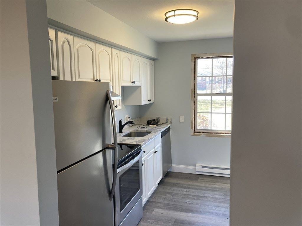 62 E Water St, #62, North Andover, MA 01845