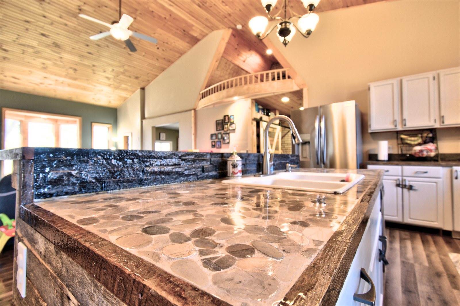 323 South Truhn Road, Fowlerville, MI 48836