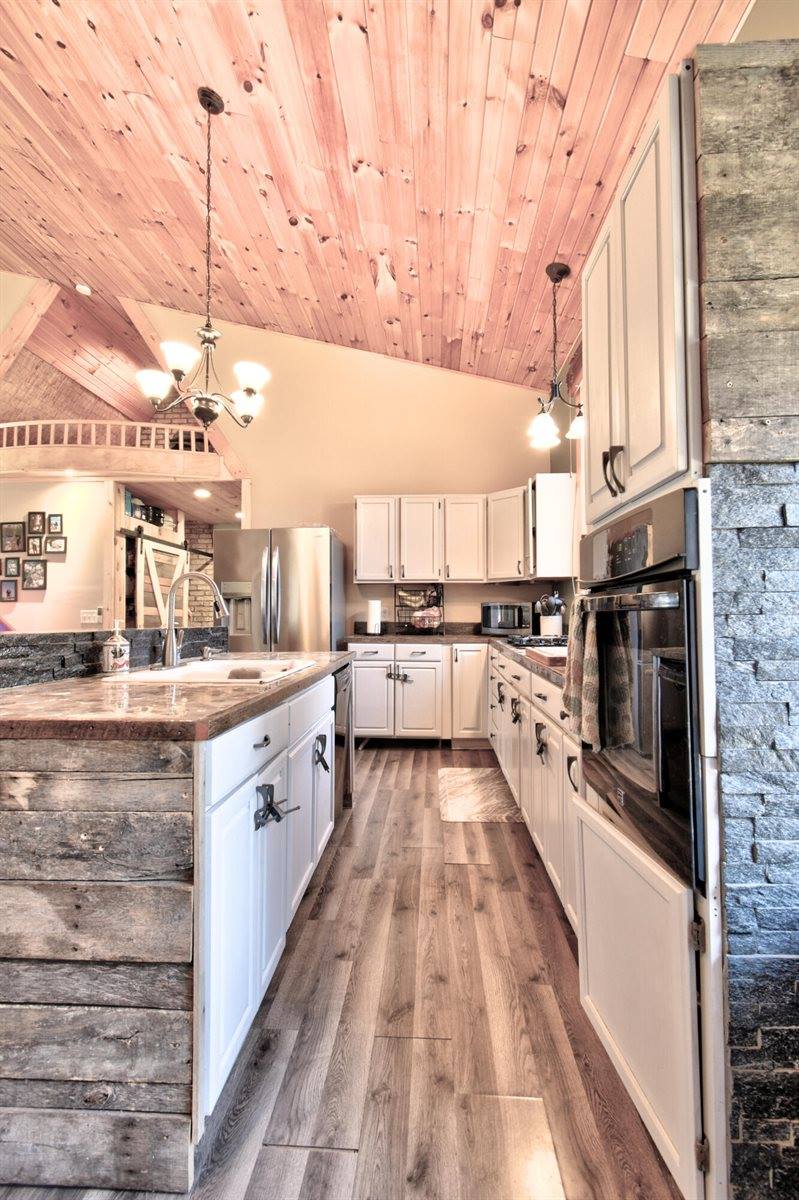 323 South Truhn Road, Fowlerville, MI 48836