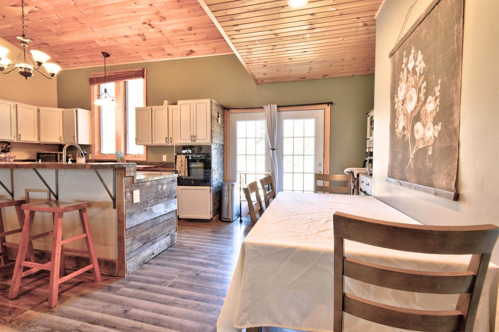 323 South Truhn Road, Fowlerville, MI 48836